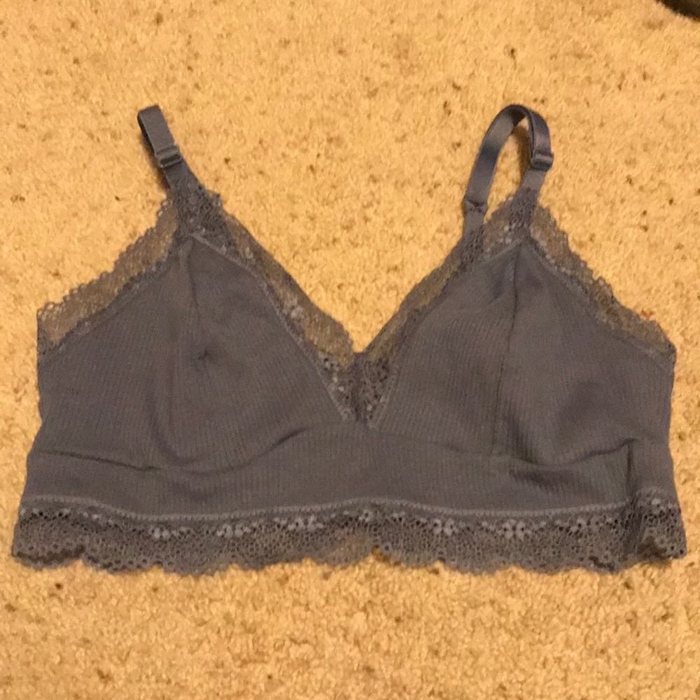 Cotton bra with lace edges